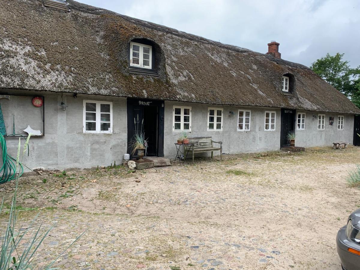 Farm61 Badehotellet I Det Midtjydske - Alder +18 Ar Tjele Kültér fotó